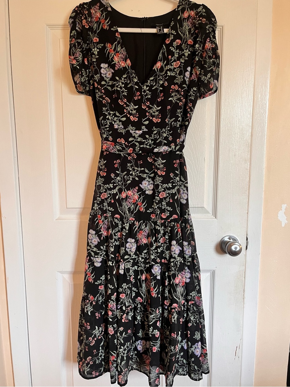 Forever 21 Black Floral V Neck Ruffled Maxi Dress
